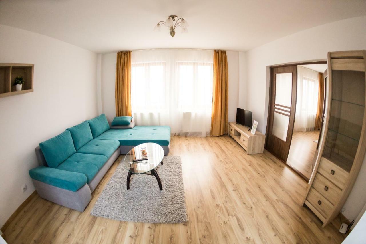 Travel Homzzz Apartments Targu Mures Exterior foto